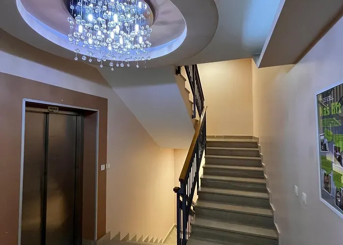 Downtown Old Town Apartman